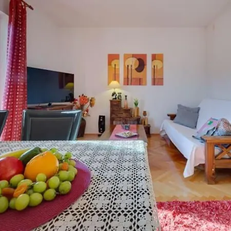 Cozy Flat In Near Center Apartment *